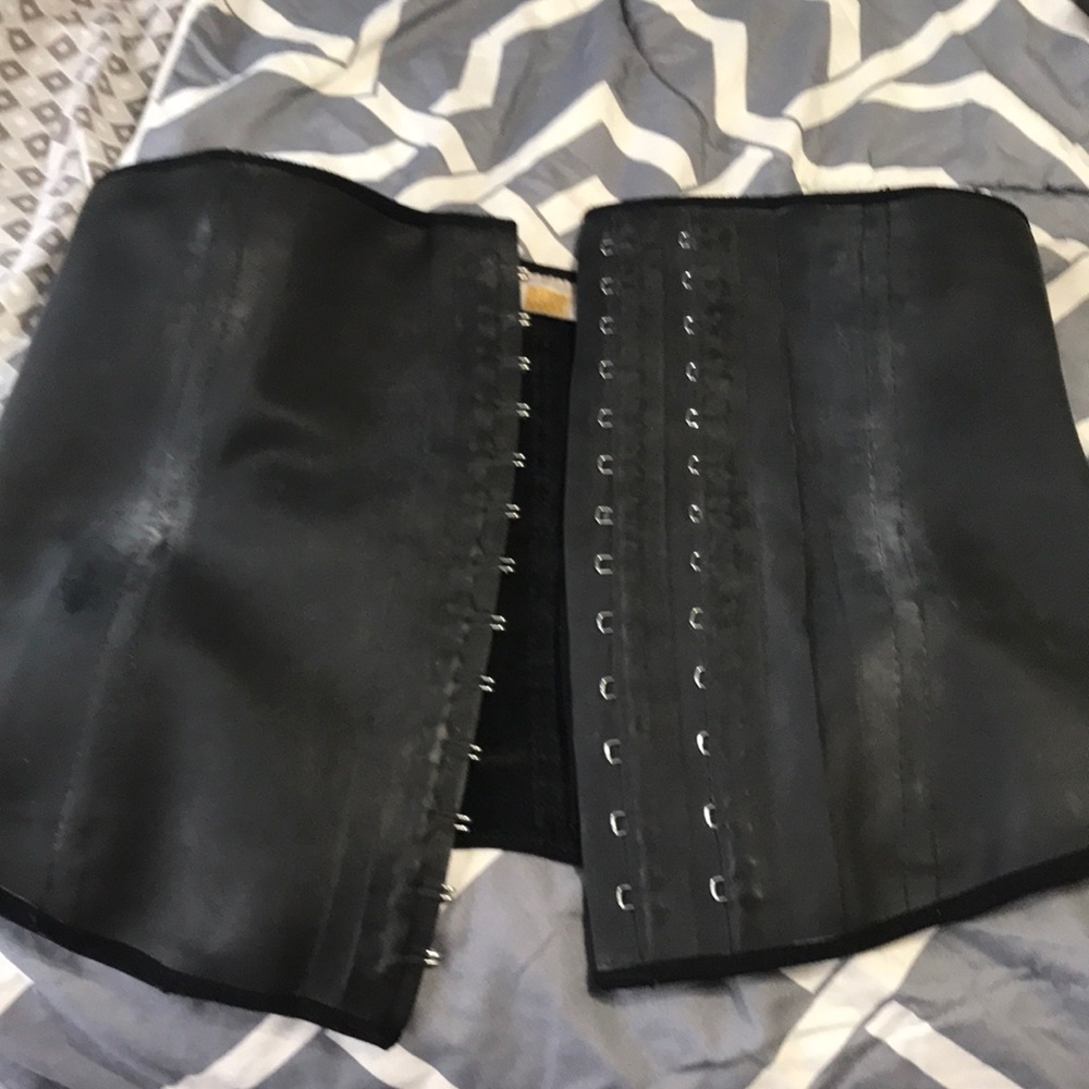Corset